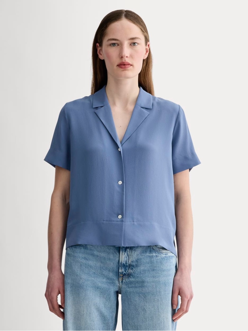 Everlane Notch Short-Sleeve Button-Down Shirt in Slate Blue - Picture 6 of 8